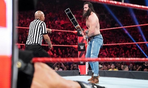 WWE Elias