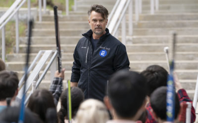 Mighty Ducks Game Changers Lauren Graham And Josh Duhamel Reveal How Their Characters Differ As Coaches And Parents: Exclusive Interview￼